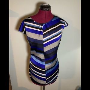 Liz Claiborne short sleeve blouse. Blue black gray and white. Size XL